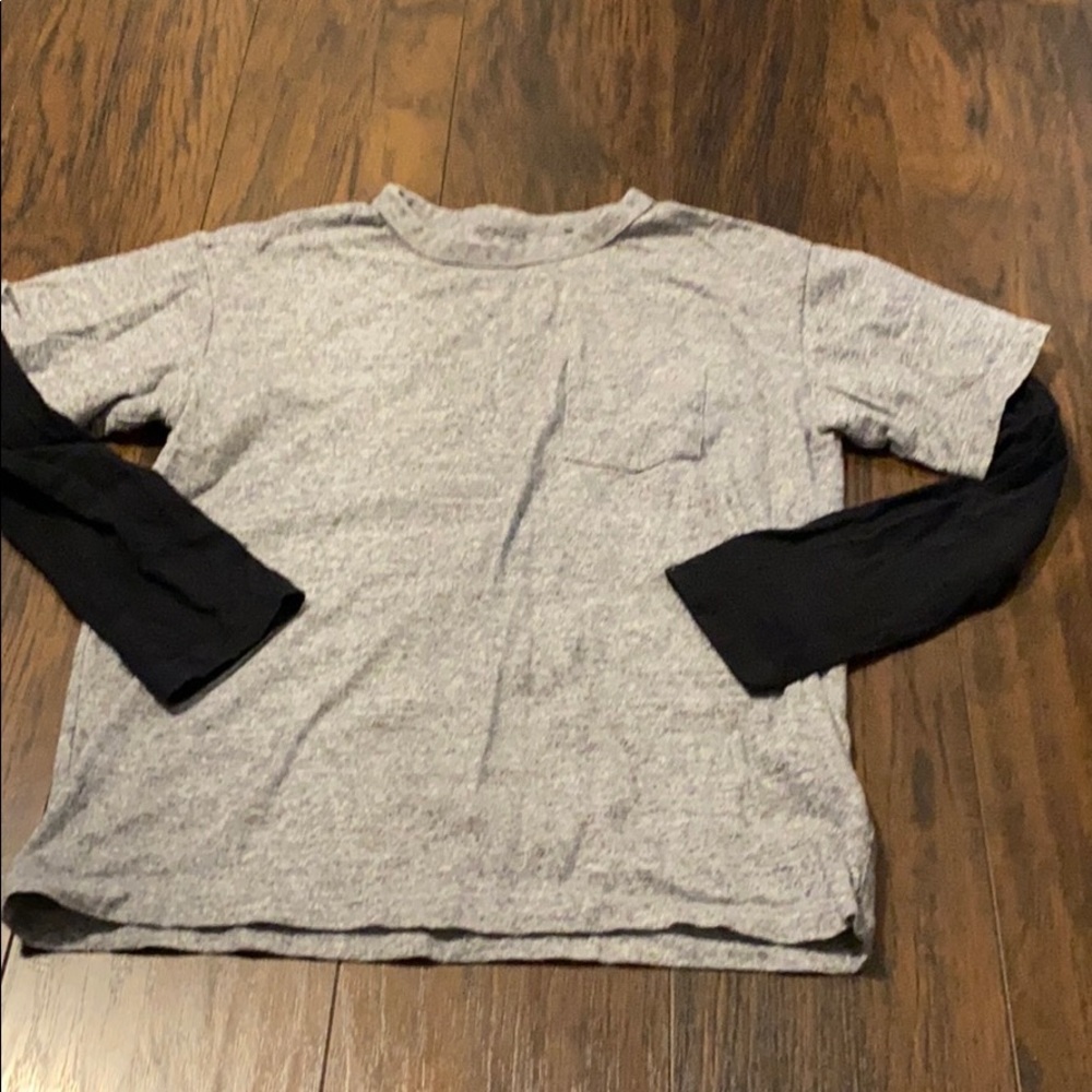 Boys long sleeve comfortable shirt! Worn once